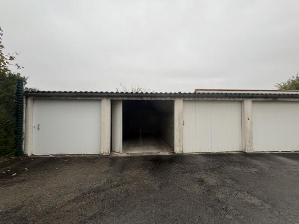 Vente garage Rezé 20000 € FAI Maj0725 – nantes Sud Immobilier