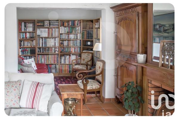 Demeure 9 pièces de 260 m² à Orgeval (78630)