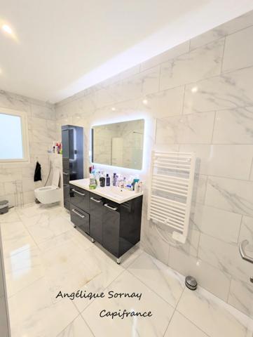 Maison à vendre 7 pièces proche LONS LE SAUNIER (39)