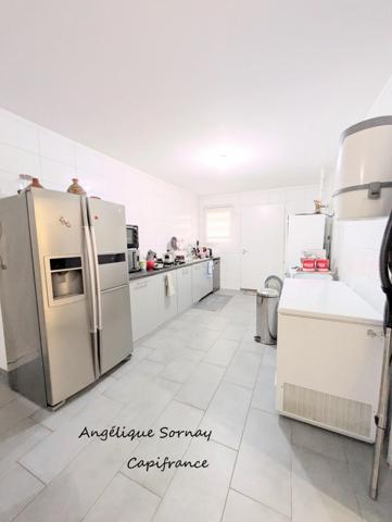 Maison à vendre 7 pièces proche LONS LE SAUNIER (39)