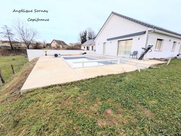 Maison à vendre 7 pièces proche LONS LE SAUNIER (39)