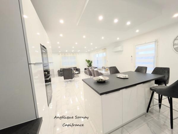 Maison à vendre 7 pièces proche LONS LE SAUNIER (39)