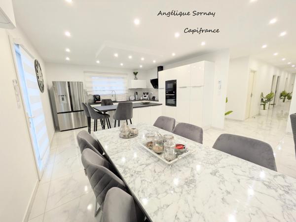 Maison à vendre 7 pièces proche LONS LE SAUNIER (39)