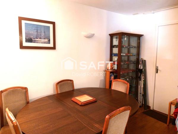 Maison plain-pied, 2 chambres et jardin