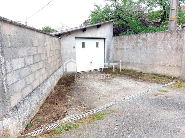 Maison plain-pied, 2 chambres et jardin