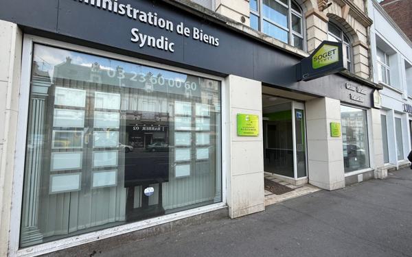 Maison à vendre    1 pièce • 120 m2 Saint-Quentin