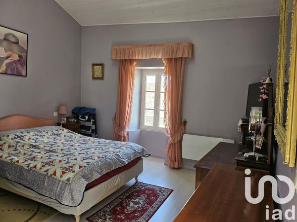 Maison à vendre 5 pièces 166 m² Meursac