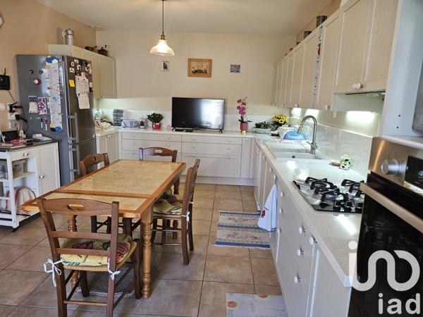 Maison à vendre 5 pièces 166 m² Meursac