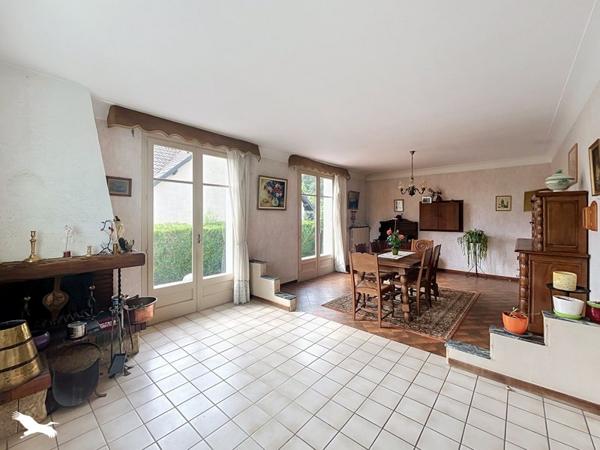 Maison 270 000 € Jurançon 4 p 107 m² DPE D