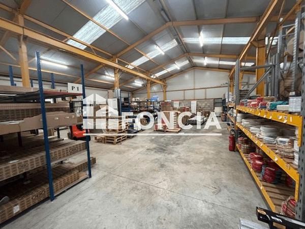 Location Local commercial 7 pièces 800 m² - ZAC POTERIE Prix Les Mezieres 08000