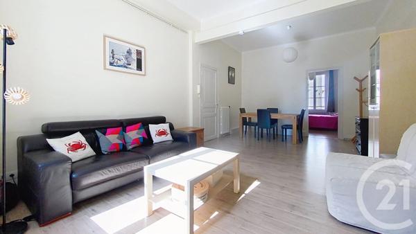 Appartement F3 à vendre  3 pièces - 63 m 2   DINARD  - 35