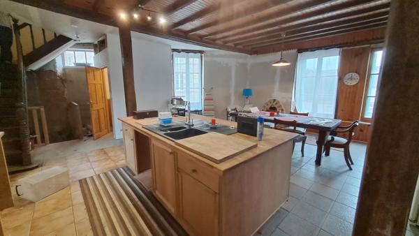 Maison à vendre à Domfront en Poiraie (61700) - Orne