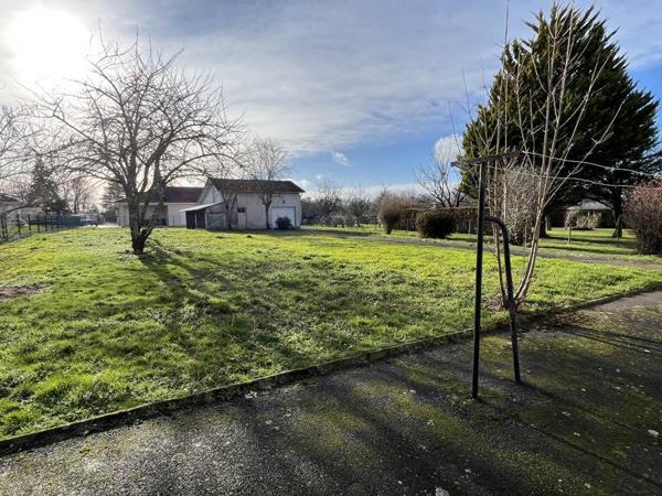 Maison à vendre |  Rochechouart |  4 pièces | 81 m²