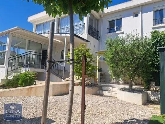 Appartement à vendre 4 pièces 75m² Six-Fours-les-Plages (83140)