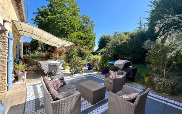 Maison à vendre    7 pièces • 214 m2 Magny-la-Campagne