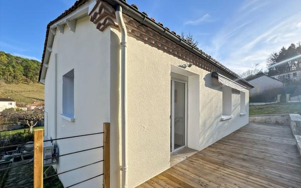 Maison à vendre    5 pièces • 130 m2 Notre-Dame-de-Sanilhac