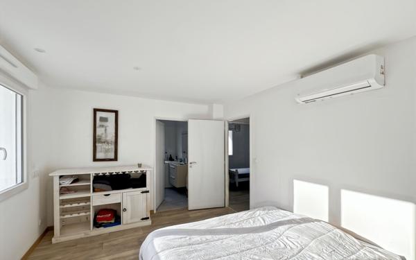 Maison à vendre    5 pièces • 130 m2 Notre-Dame-de-Sanilhac