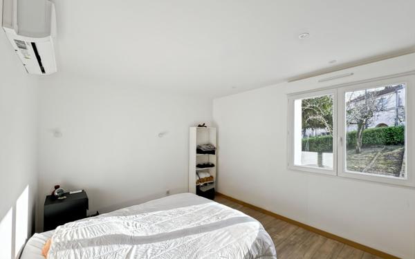 Maison à vendre    5 pièces • 130 m2 Notre-Dame-de-Sanilhac