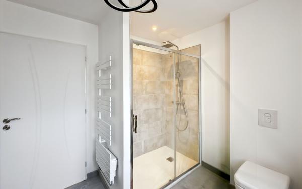 Maison à vendre    5 pièces • 130 m2 Notre-Dame-de-Sanilhac