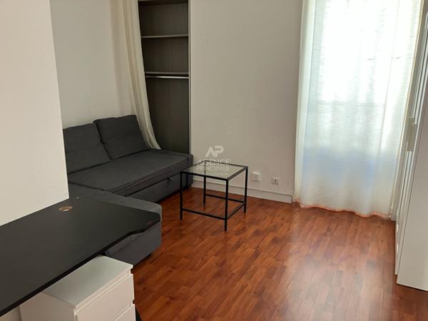 Appartement Maisons-laffitte 1 pièce(s) 21,50m2 158 000 € **  - Référence  4698