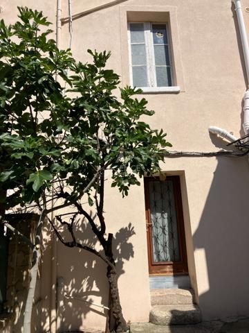 Appartement Maisons-laffitte 1 pièce(s) 21,50m2 158 000 € **  - Référence  4698