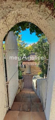 Maison à SAINT-RAPHAEL, 83700 - 4 pièces 97m²