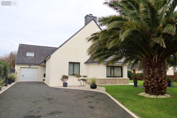 Maison à vendre à Landivisiau dans le Finistère (29400), ref : 4065