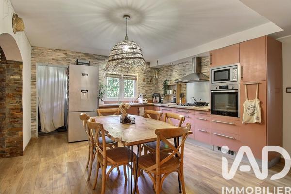 Appartement à vendre 5 pièces 112 m² Le Beausset