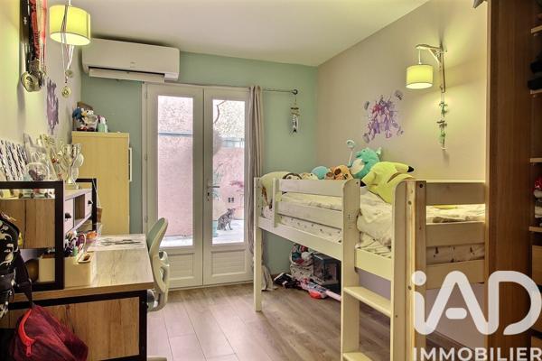 Appartement à vendre 5 pièces 112 m² Le Beausset