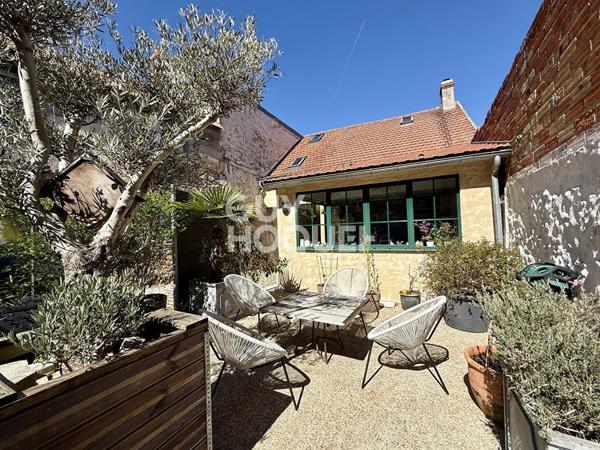 Épône - Maison 3 chambres 81.3 m2 carrez - 111m² au sol - Jardin - Garages
