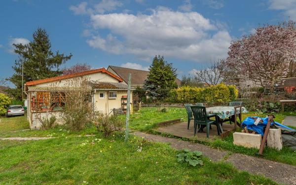 Maison à vendre    3 pièces • 37,51 m2 Montgeron