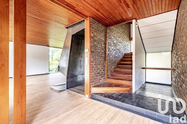 Maison d’architecte 5 pièces de 150 m² à Marnes-la-Coquette (92430)