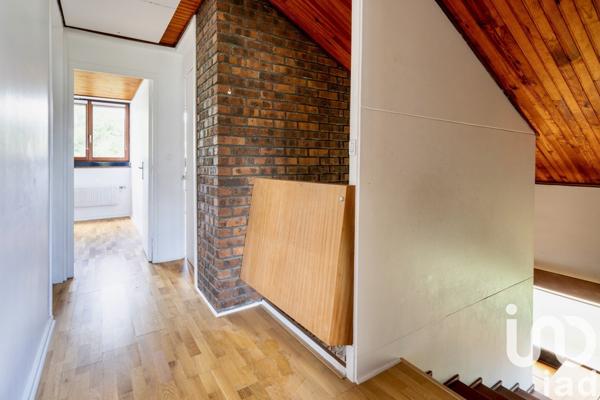 Maison d’architecte 5 pièces de 150 m² à Marnes-la-Coquette (92430)