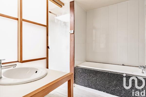 Maison d’architecte 5 pièces de 150 m² à Marnes-la-Coquette (92430)