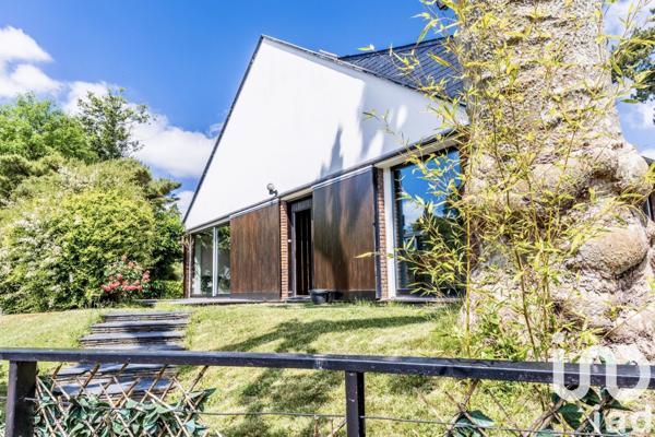 Maison d’architecte 5 pièces de 150 m² à Marnes-la-Coquette (92430)