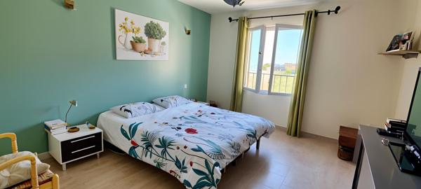 Maison à VILLENEUVE, 04180 - 6 pièces 150m²