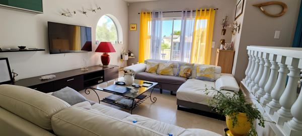 Maison à VILLENEUVE, 04180 - 6 pièces 150m²