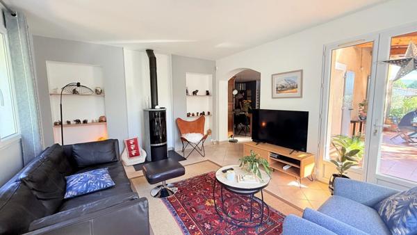 Vente Villa 6 pièces 152 m2 à Pourrières