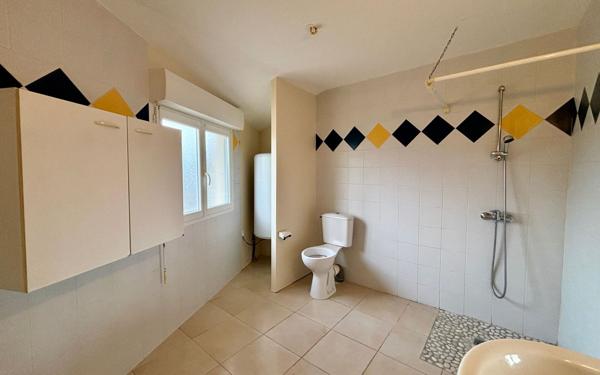 Appartement à louer    2 pièces • 45 m2 Toujouse