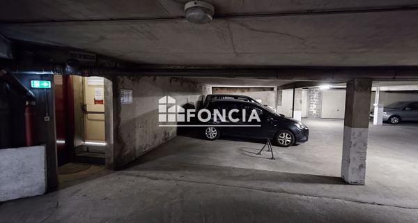 À vendre Parking 12.5 m² - Toulon 83000