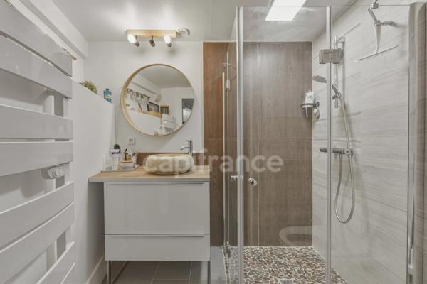 Appartement à vendre 4 pièces GEX (01)