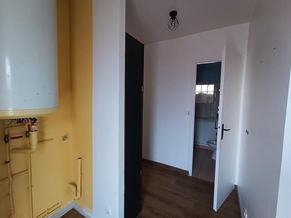 Maison Saint-Avé de 3 chambres à rénover secteur Berval à deux pas du bus et de Vannes