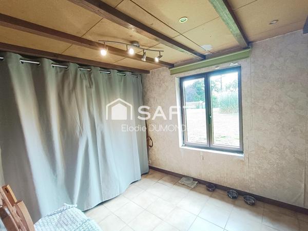 Joli corps de ferme en partie rénové d'une surface habitable de 168 m2 sur terrain attenant de 6476 m2