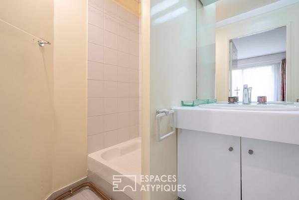 Appartement familial traversant à relifter – Jasmin-Auteuil