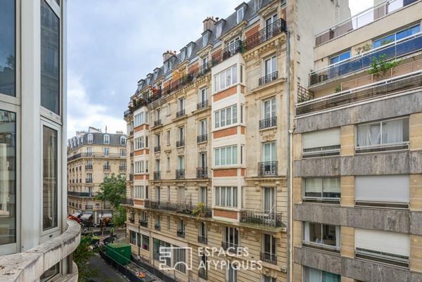 Appartement familial traversant à relifter – Jasmin-Auteuil