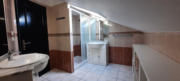 A LOUER - PORTET SUR GARONNE - Appartement T3 d'une surface de 60.71m² avec places de parkings et climatisation réversible - 1261-FG
