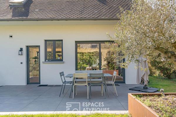 Maison rénovée et sa piscine