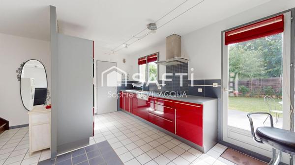 MAISON NON MITOYENNE 4 CHAMBRES GARAGE