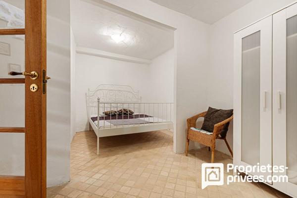 Authentique maison de village de 4 pièces avec grande terrasse