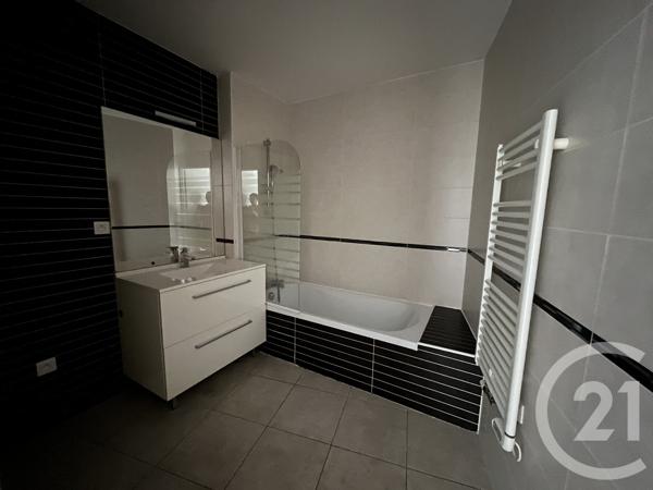 Appartement à vendre  3 pièces - 59,43 m 2   ST JEAN DE LUZ  - 64